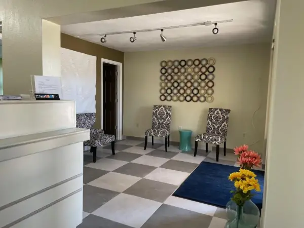 Guest Inn Lake City 5
